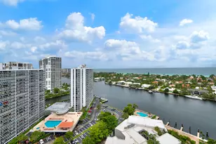 20281 E Country Club Dr E, Aventura, FL 33180 - Photo 3