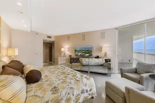 20281 E Country Club Dr E, Aventura, FL 33180 - Photo 19