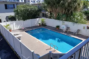 32 NE 22nd Ave, Pompano Beach, FL 33062 - Photo 9