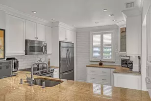 945 Oak Harbour Dr, North Palm Beach, FL 33408 - Photo 13