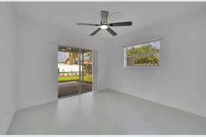 2821 NE 2nd Avenue #2823, Boca Raton, FL 33431 - Photo 11