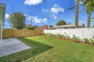 2821 NE 2nd Ave, Boca Raton, FL 33431 - Photo 21