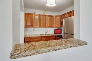 269 Norwich L, West Palm Beach, FL 33417 - Photo 11