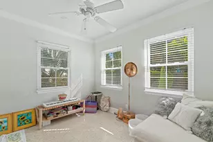 143 Greymon Dr, West Palm Beach, FL 33405 - Photo 9