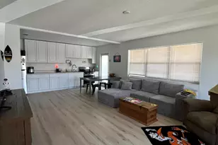 2737 NE 28th St, Lighthouse Point, FL 33064 - Photo 3