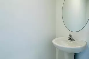 629 Salisbury Cir, Fort Pierce, FL 34982 - Photo 9