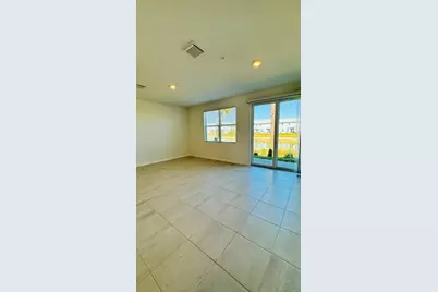 629 Salisbury Circle, Fort Pierce, FL 34982 - Photo 7