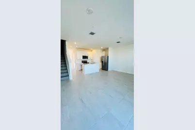 629 Salisbury Circle, Fort Pierce, FL 34982 - Photo 11