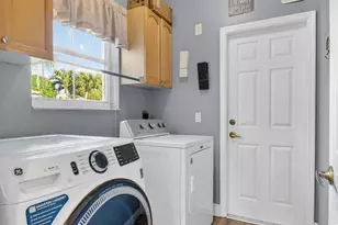 5947 Bay Hill Cir, Greenacres, FL 33463 - Photo 33