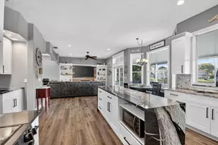 5947 Bay Hill Cir, Greenacres, FL 33463 - Photo 17