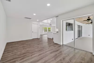 19228 Caribbean Court, Jupiter, FL 33469 - Photo 13