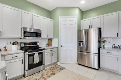 547 SW Lake Manatee Way, Port Saint Lucie, FL 34986 - Photo 9