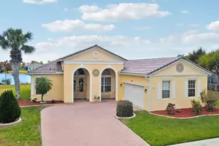 547 SW Lake Manatee Way, Port Saint Lucie, FL 34986 - Photo 1