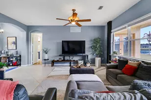 547 SW Lake Manatee Way, Port Saint Lucie, FL 34986 - Photo 23