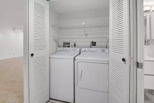 5533 Fairway Park Dr, Boynton Beach, FL 33437 - Photo 31