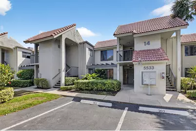 5533 Fairway Park Drive #103, Boynton Beach, FL 33437 - Photo 3