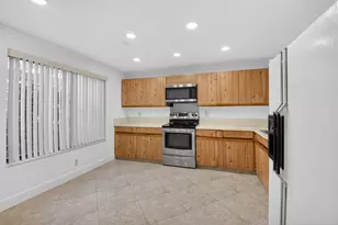 5533 Fairway Park Dr, Boynton Beach, FL 33437 - Photo 15