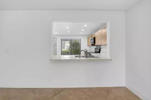 5533 Fairway Park Dr, Boynton Beach, FL 33437 - Photo 13