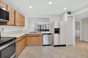 5533 Fairway Park Dr, Boynton Beach, FL 33437 - Photo 17