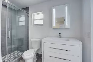 800 Forsyth St, Boca Raton, FL 33487 - Photo 15