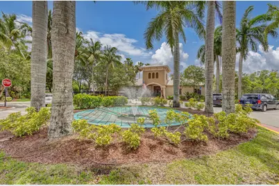 1000 Crestwood Court #1003, West Palm Beach, FL 33411 - Photo 19