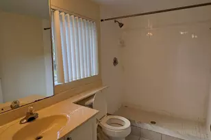 1000 Crestwood Ct, Royal Palm Beach, FL 33411 - Photo 15