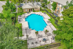 1000 Crestwood Ct, Royal Palm Beach, FL 33411 - Photo 29