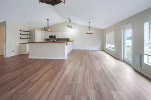 293 SW Pagoda Terrace, Port Saint Lucie, FL 34953 - Photo 7