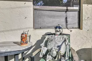 828 McIntosh St, West Palm Beach, FL 33405 - Photo 3