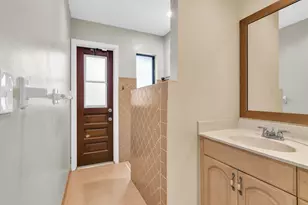 7014 NW 38th Manor, Coral Springs, FL 33065 - Photo 9