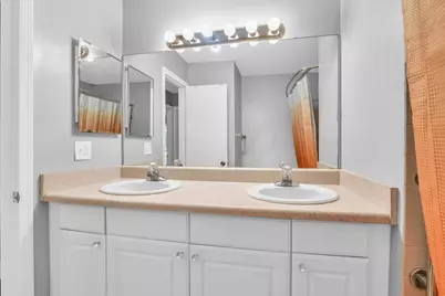 7014 NW 38th Manor, Coral Springs, FL 33065 - Photo 11