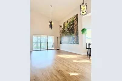 13206 Glenmoor Drive #13206, West Palm Beach, FL 33409 - Photo 3