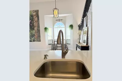 13206 Glenmoor Drive #13206, West Palm Beach, FL 33409 - Photo 5