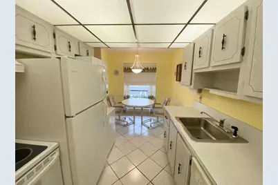 2331 Croton Lane #B, Delray Beach, FL 33445 - Photo 9