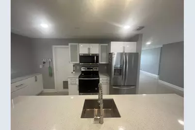 2396 SW 13th Avenue, Boynton Beach, FL 33426 - Photo 17