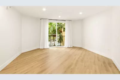 720 S Sapodilla Avenue #304, West Palm Beach, FL 33401 - Photo 3