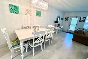 635 Durham W, Deerfield Beach, FL 33442 - Photo 7