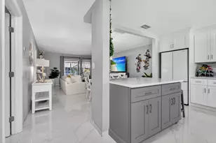 168 Amherst Ln, Lake Worth, FL 33467 - Photo 3