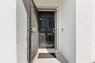 6105 NW Gause Ave, Port Saint Lucie, FL 34986 - Photo 7