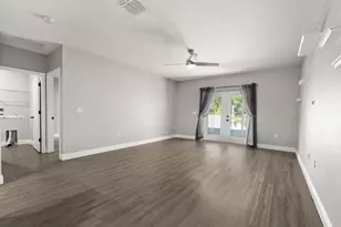 6105 NW Gause Ave, Port Saint Lucie, FL 34986 - Photo 15