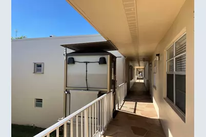 901 Flanders S, Delray Beach, FL 33484 - Photo 9