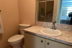 901 Flanders S, Delray Beach, FL 33484 - Photo 5