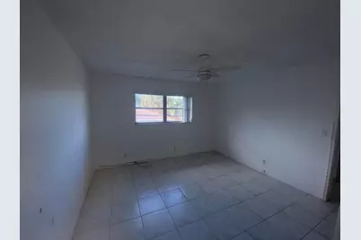 705 NE 2nd Street #11, Hallandale Beach, FL 33009 - Photo 11