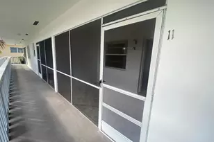 705 NE 2nd St, Hallandale Beach, FL 33009 - Photo 1