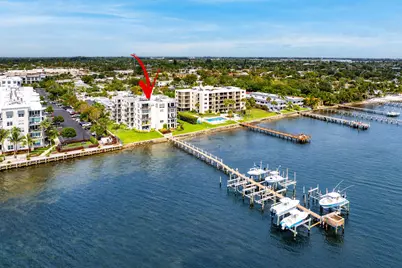 1206 S Lake Drive #203, Lantana, FL 33462 - Photo 3