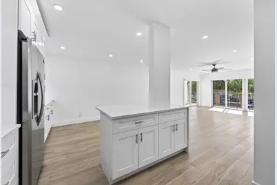 1206 S Lake Drive #203, Lantana, FL 33462 - Photo 13