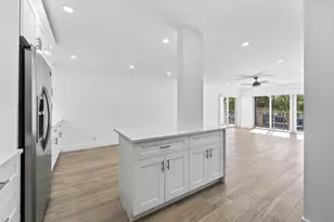 1206 S Lake Dr, Lantana, FL 33462 - Photo 13