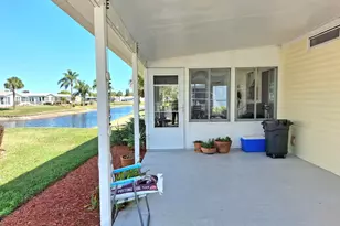 8478 Schefflera Ct, Port Saint Lucie, FL 34952 - Photo 3