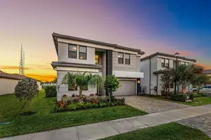 8260 Royal County Down Rd, Boca Raton, FL 33434 - Photo 77