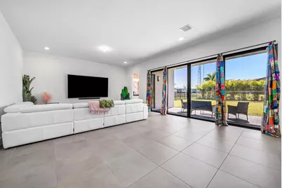 8260 Royal County Down Road, Boca Raton, FL 33434 - Photo 33